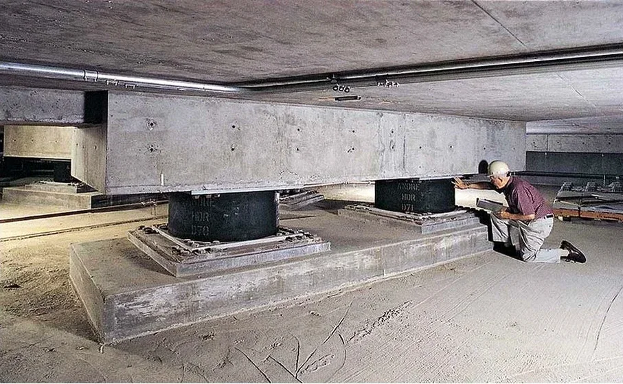 Erdbebenisolationsbemessung in Pforzheim: Sicher bauen im seismischen Risikogebiet